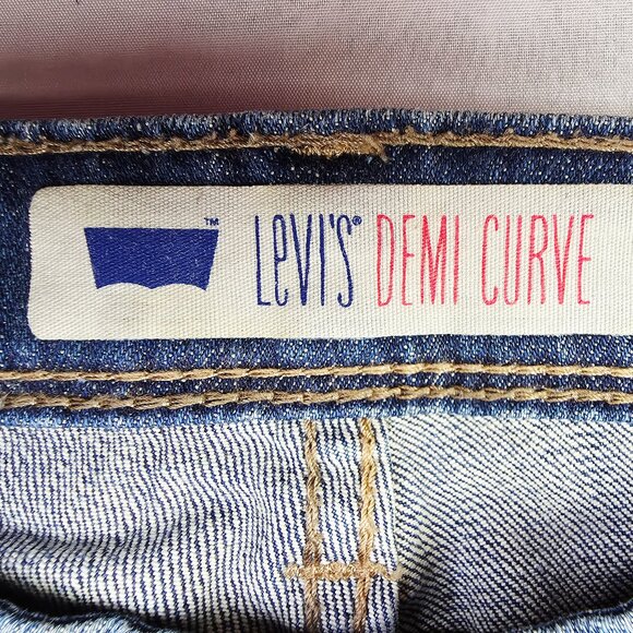 Lev's Demi Curve Size 5M Womens Juniors 30 Inch Inseam Blue Denim Straight Jeans - Picture 4 of 12